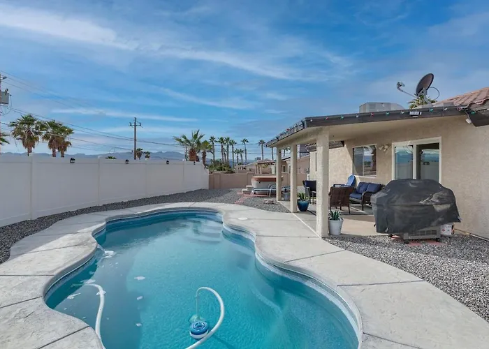 Havasu Retreat *